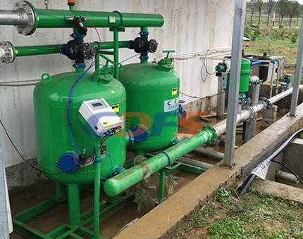 淺層介質(zhì)過濾器安裝現(xiàn)場(chǎng)